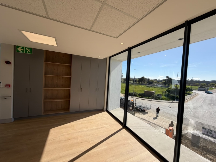 To Let Commercial Property for Rent in Fisantekraal Western Cape